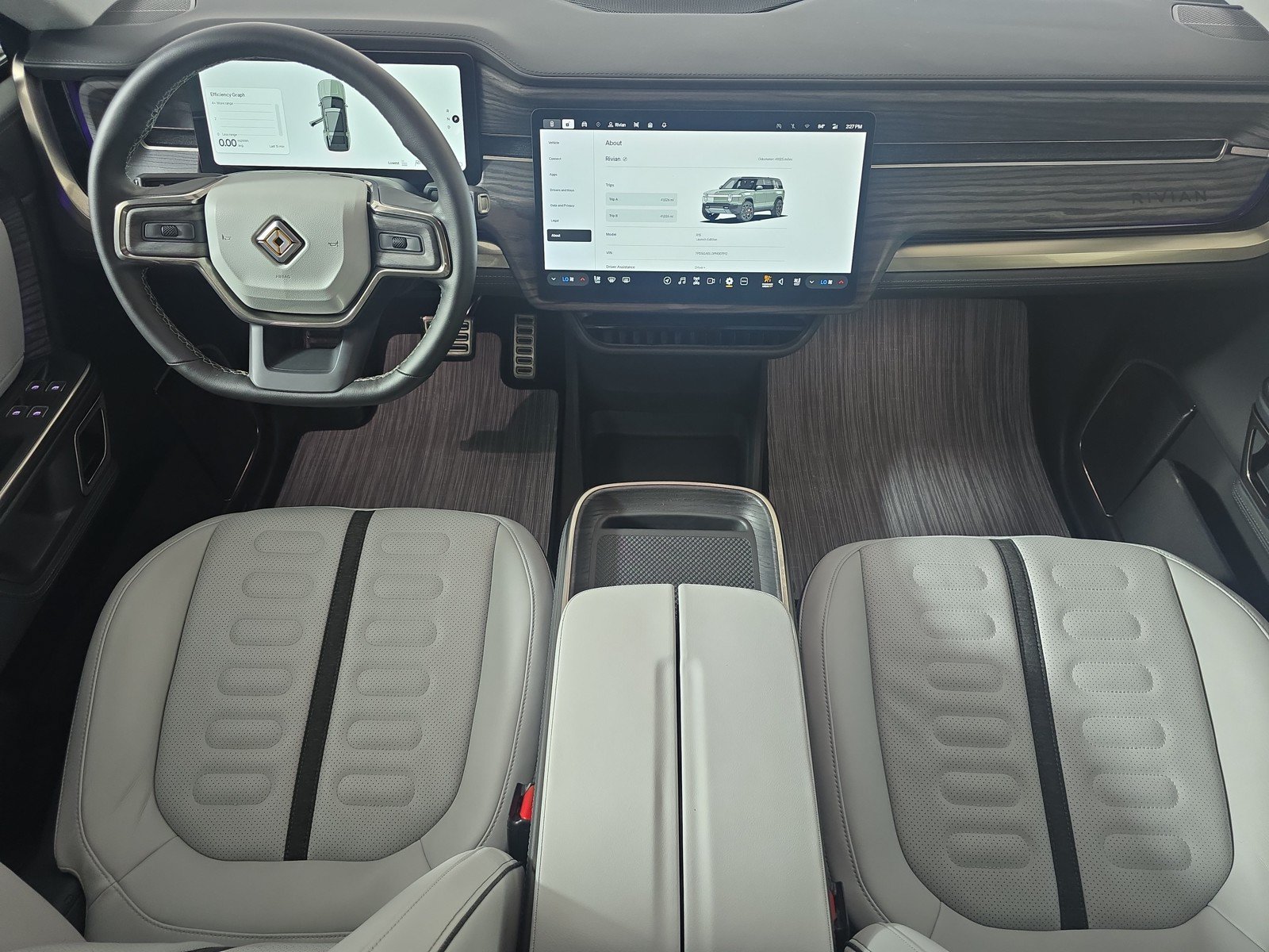 Used 2023 Rivian R1S Launch Edition AWD/4WD image 27