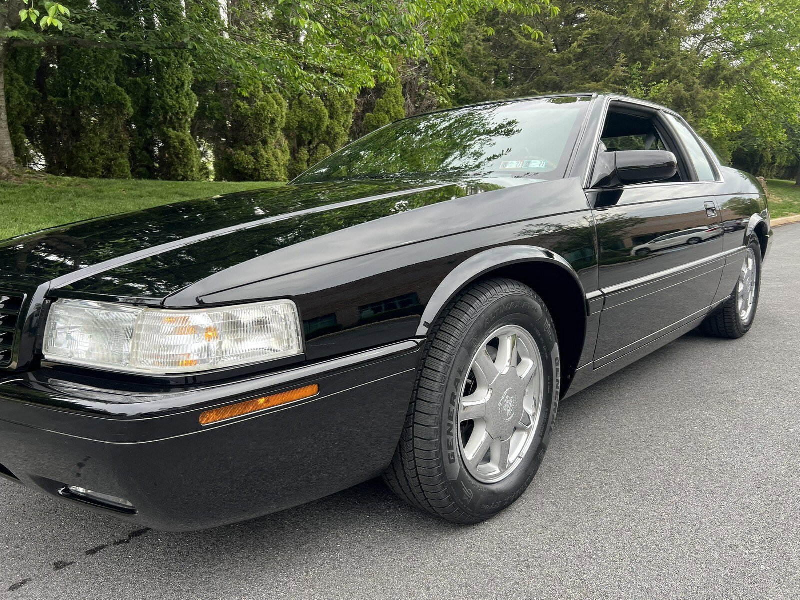 Used 2002 Cadillac Eldorado Touring w/ Preffered Equipment Group FWD image 76