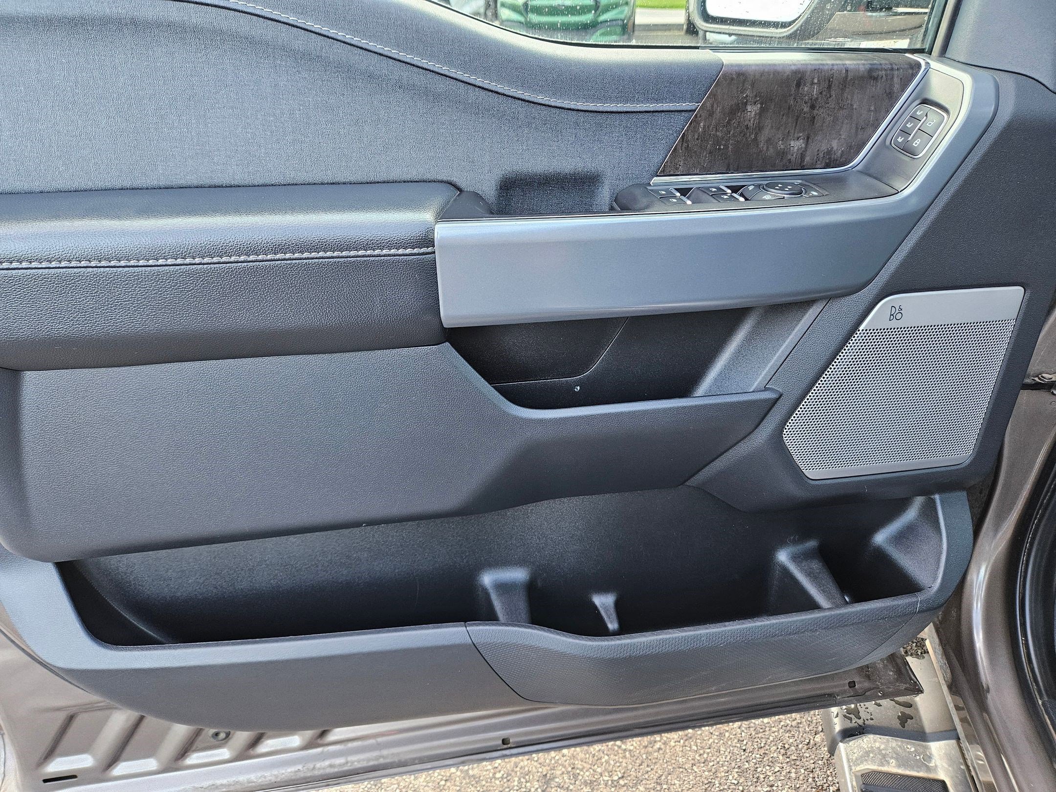 Used 2023 Ford F150 Lariat image 15