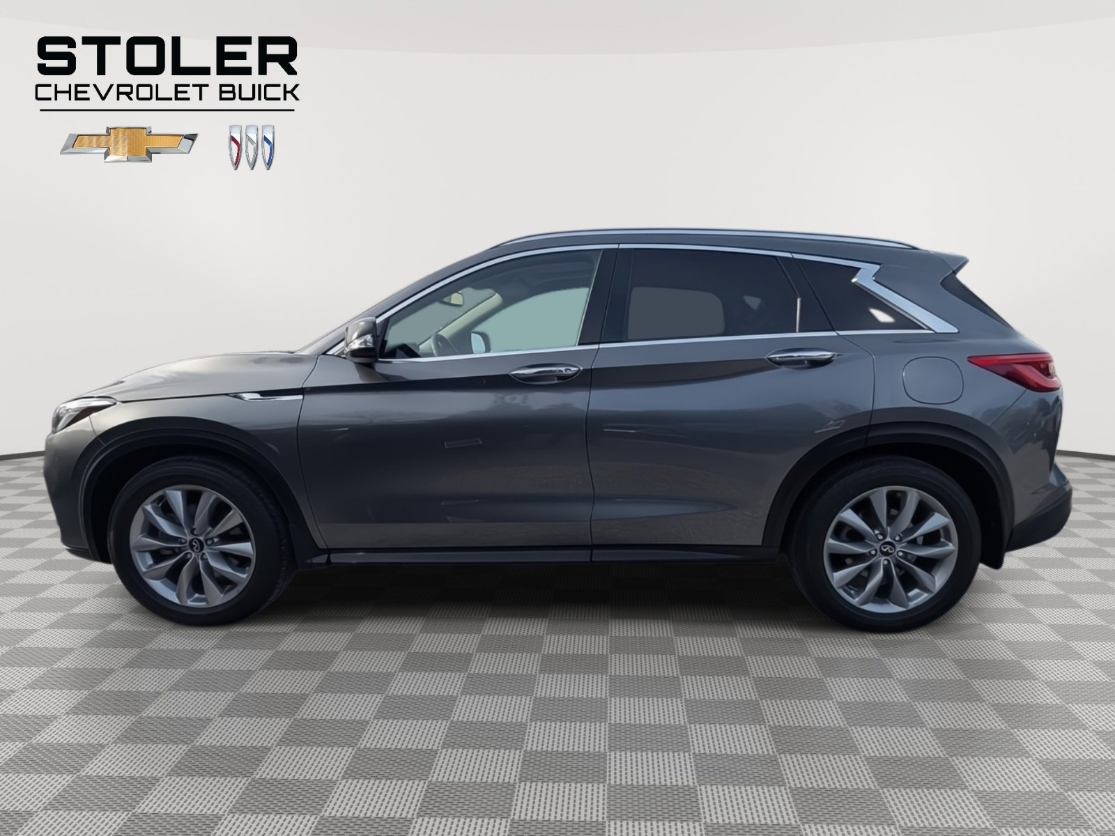 Used 2021 INFINITI QX50 Luxe image 2