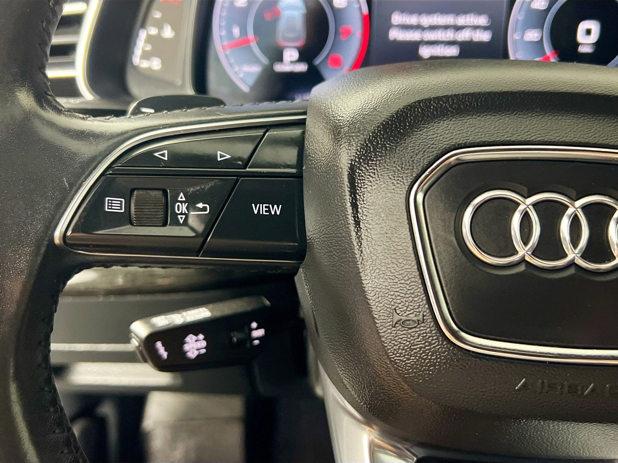 Used 2019 Audi Q8 Prestige w/ Luxury Package image 18