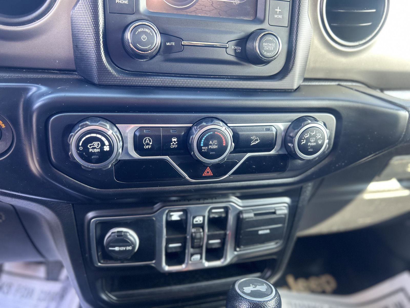 Used 2020 Jeep Wrangler Unlimited Sport S image 17