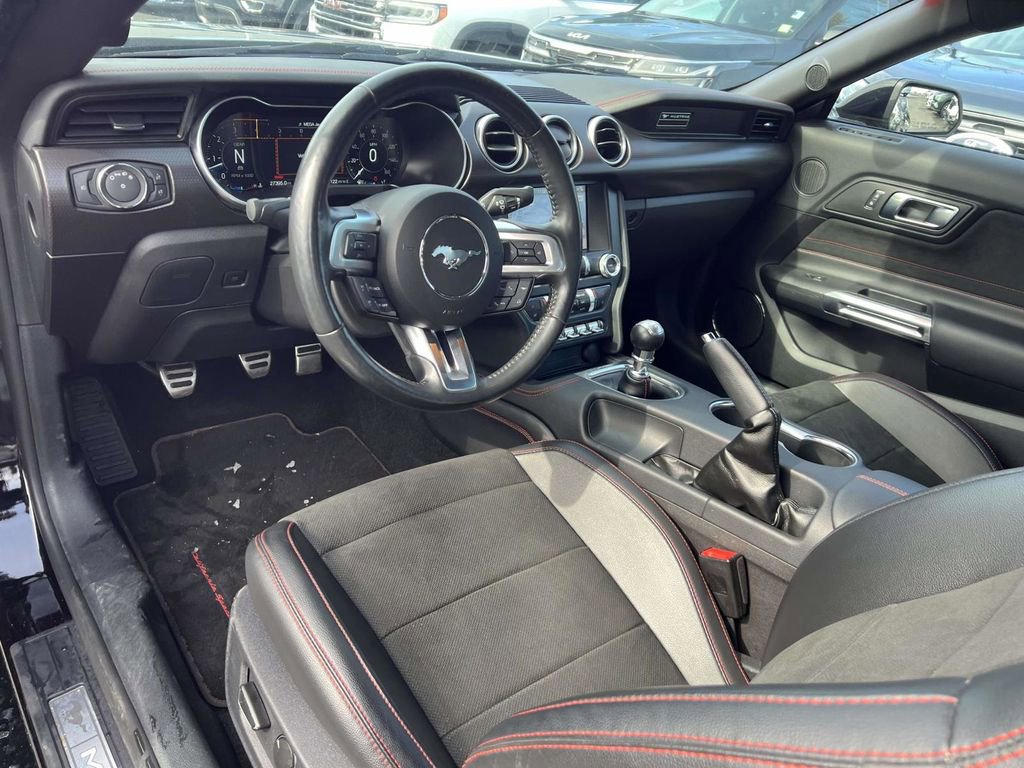 Used 2019 Ford Mustang GT Premium w/ Equipment Group 401A image 14