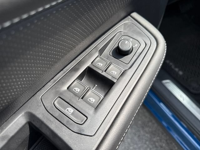 Used 2026 Volkswagen Atlas Cross Sport SEL AWD/4WD image 24