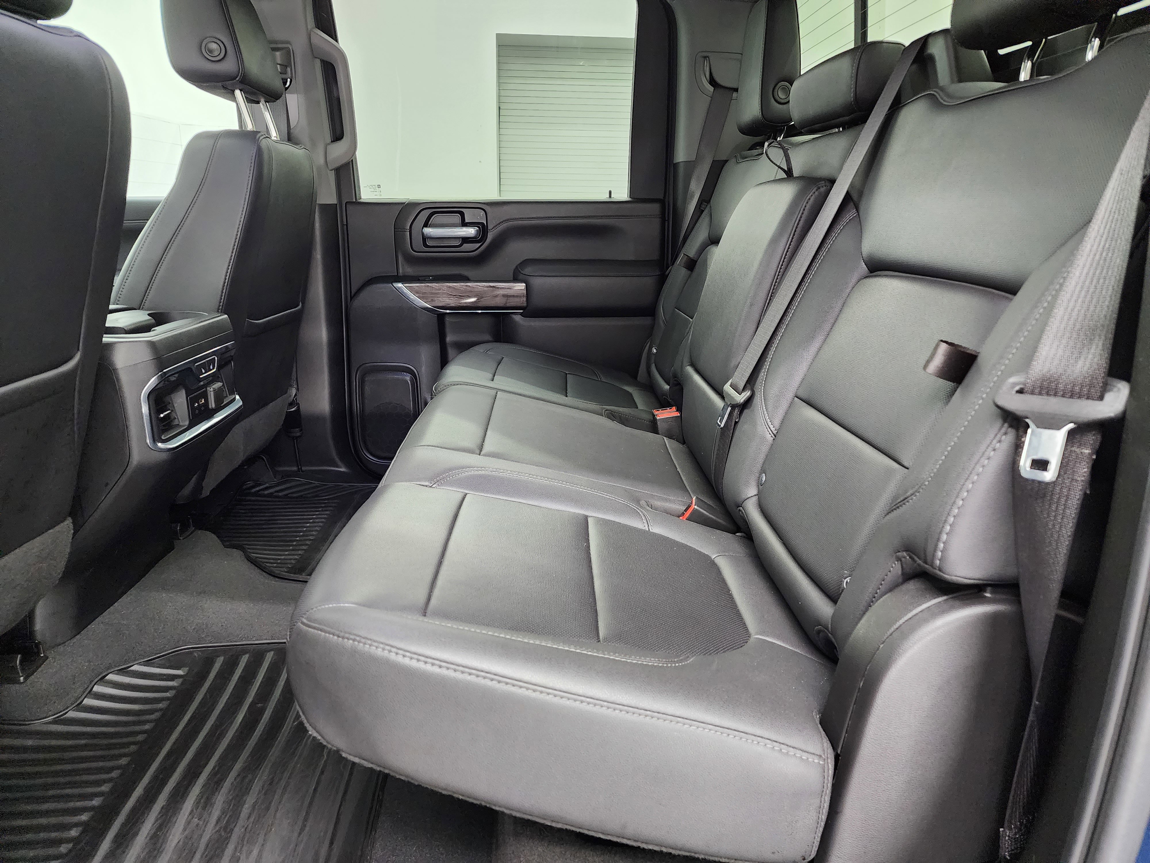 Used 2023 Chevrolet Silverado 3500 LTZ w/ LTZ Plus Package image 9