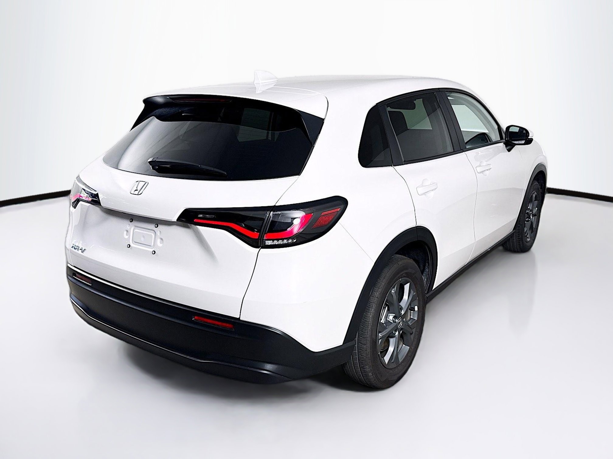 Certified 2026 Honda HR-V LX image 30