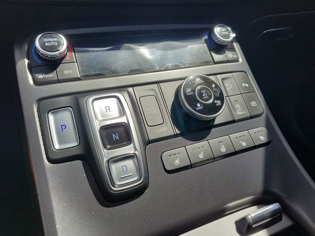 Used 2024 Hyundai Palisade Calligraphy image 16