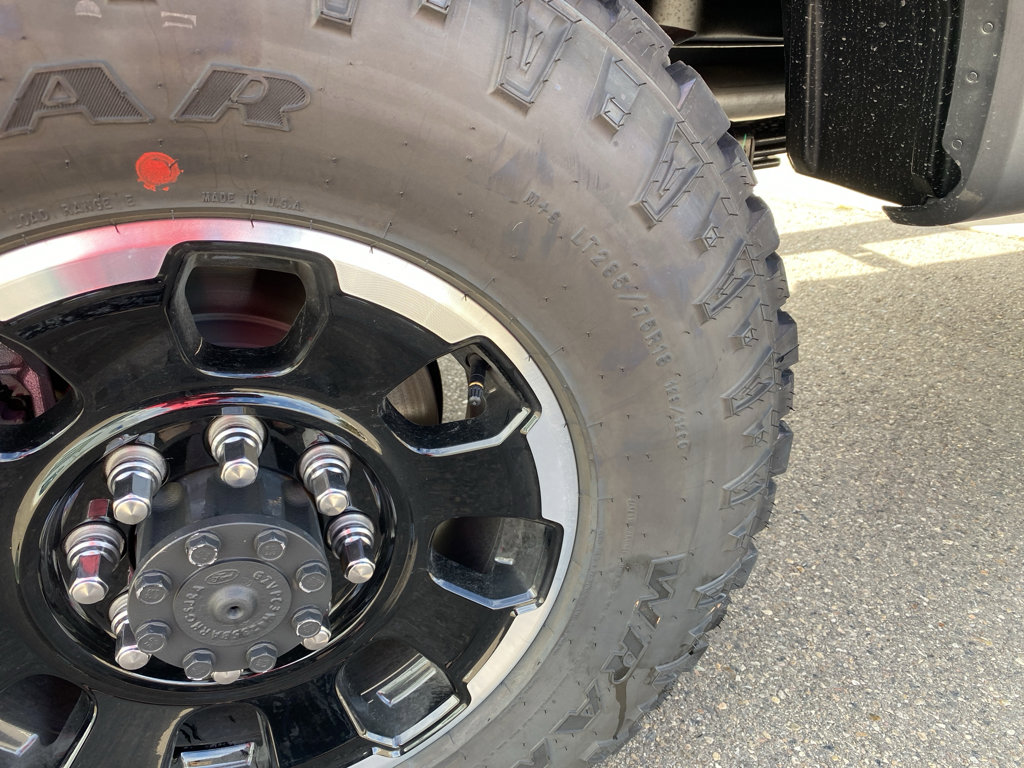 New 2026 Ford F250 4x4 Crew Cab Super Duty image 3