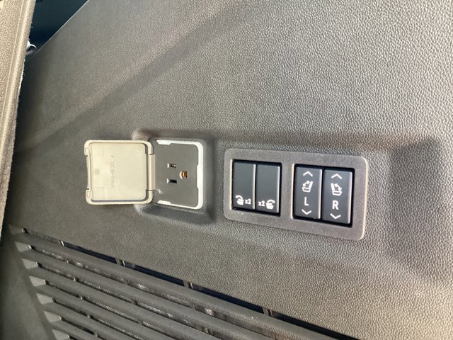 New 2025 Chevrolet Tahoe Premier image 8