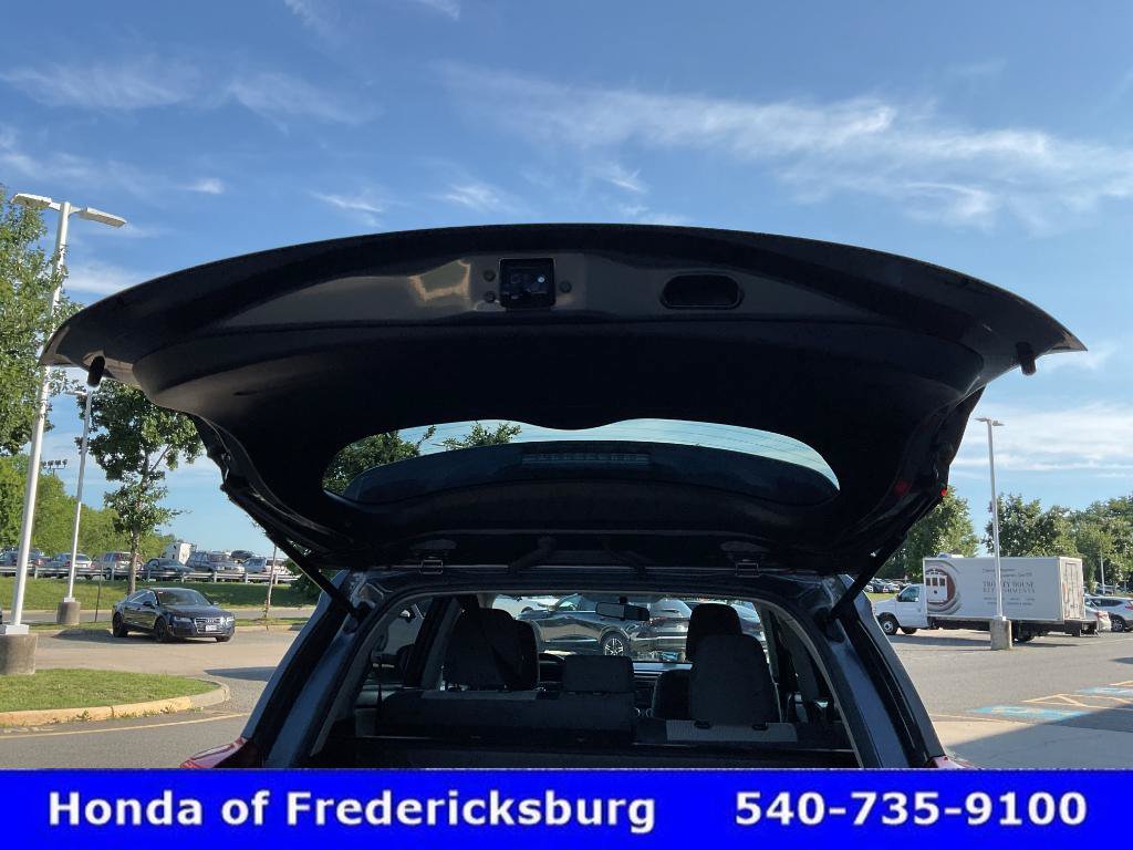 Used 2015 Toyota RAV4 LE AWD/4WD image 17
