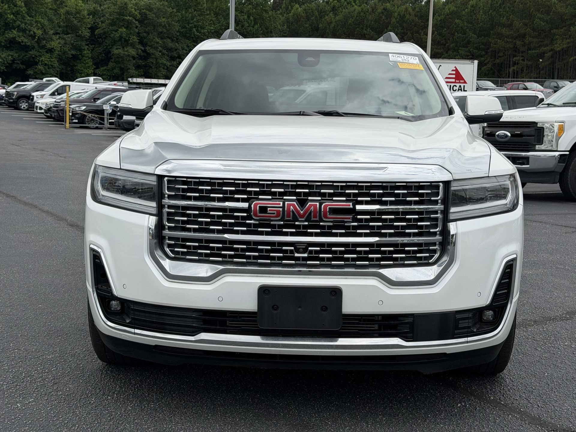 Used 2023 GMC Acadia Denali w/ Denali Technology Package AWD/4WD image 7