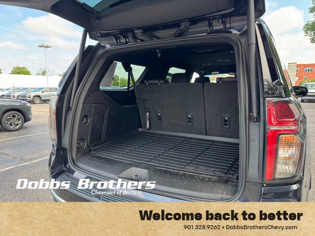 Used 2023 Chevrolet Suburban LT RWD image 40