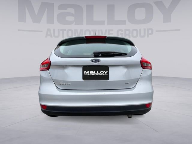 Used 2018 Ford Focus SE w/ Cold Weather Package image 4