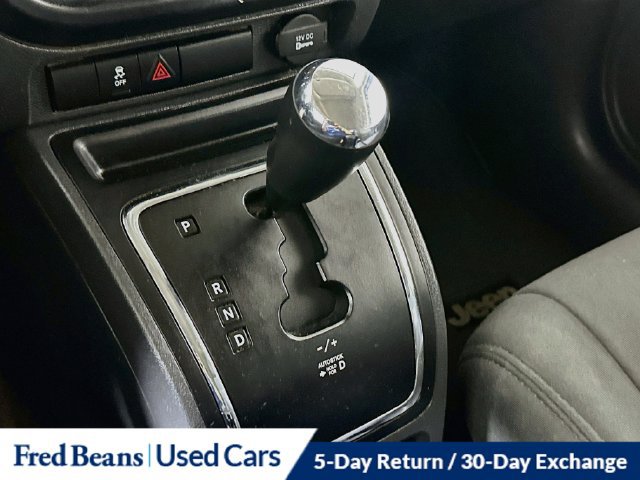 Used 2015 Jeep Patriot Sport w/ Power Value Group FWD image 20