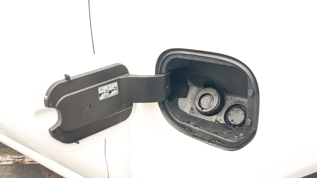 New 2026 GMC Sierra 1500 Elevation image 11