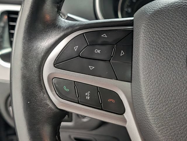 Used 2019 Jeep Cherokee Limited w/ Luxury Group AWD/4WD image 20