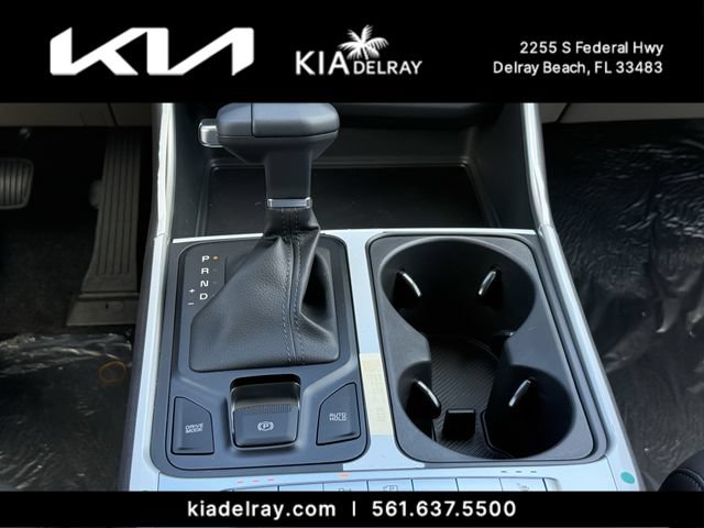 New 2026 Kia Carnival FWD image 24