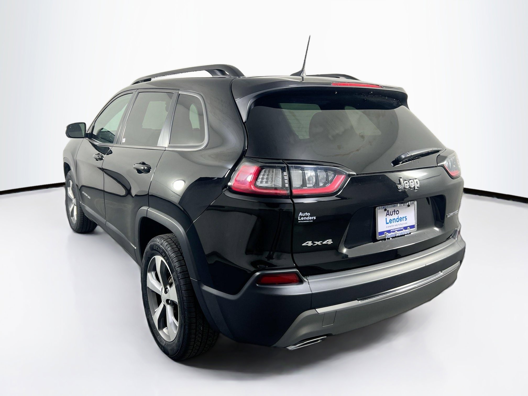 Used 2022 Jeep Cherokee Limited AWD/4WD image 7