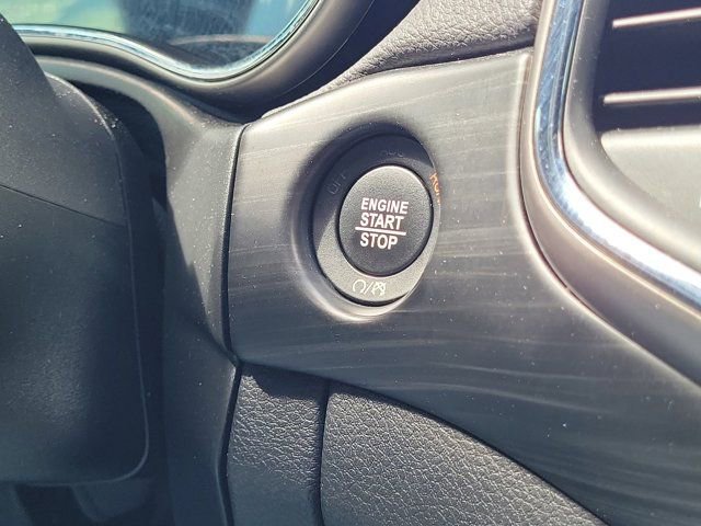 Used 2021 Jeep Grand Cherokee Laredo image 28