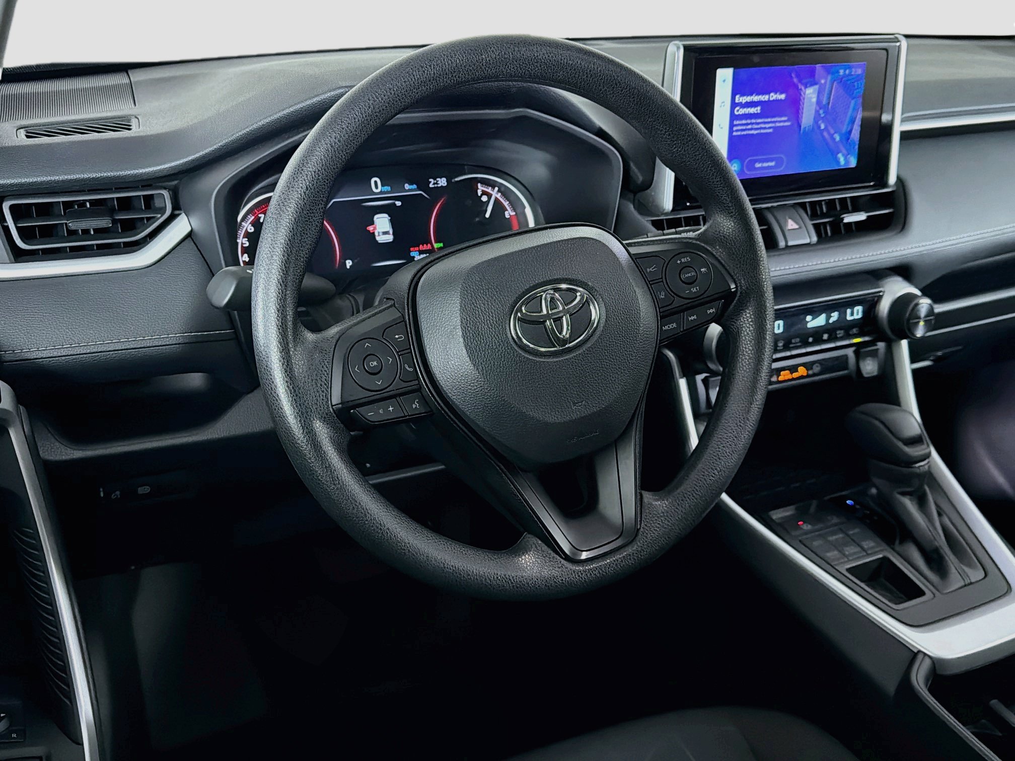 Used 2025 Toyota RAV4 XLE AWD/4WD image 18