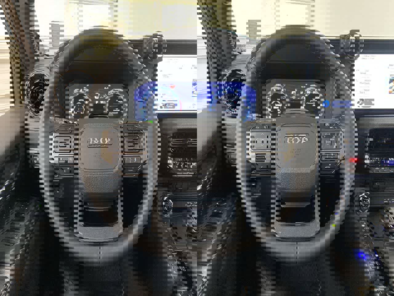 Used 2025 Toyota Land Cruiser w/ Premium Package image 21