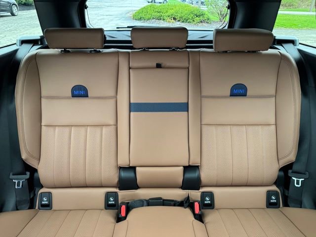 Certified 2025 MINI Cooper Countryman SE image 27