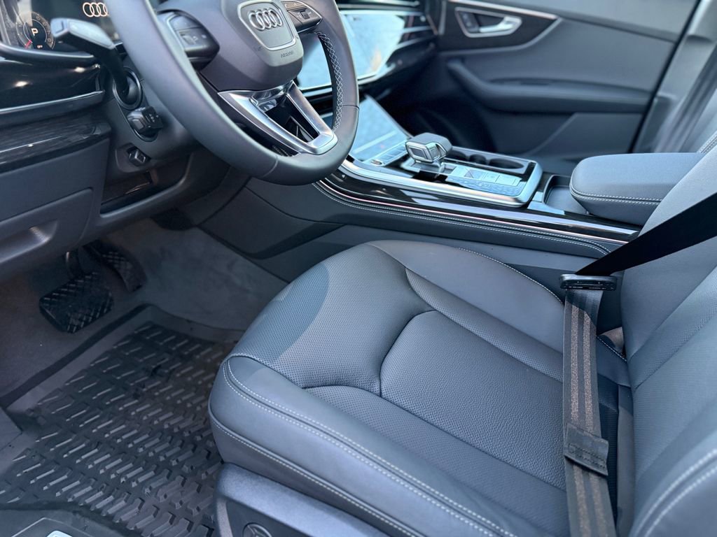 New 2026 Audi Q8 Premium Plus image 14