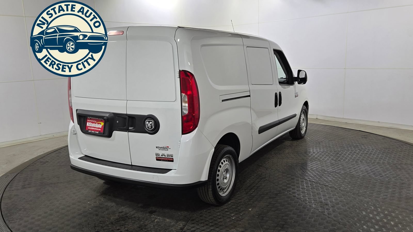 Used 2022 RAM ProMaster City Tradesman FWD image 7