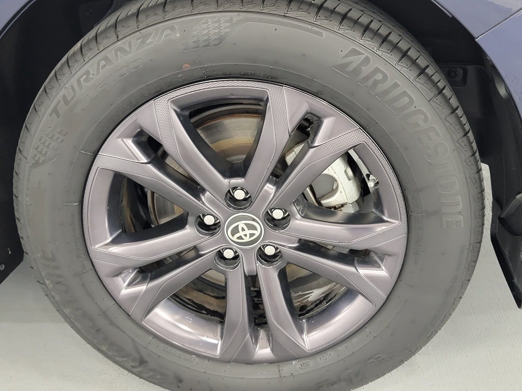 Certified 2024 Toyota Sienna XSE AWD/4WD image 11