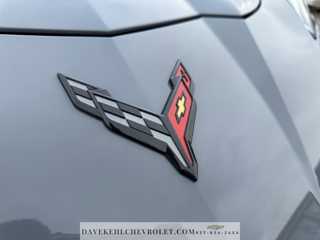 Used 2025 Chevrolet Corvette Stingray Coupe w/ 1LT image 35