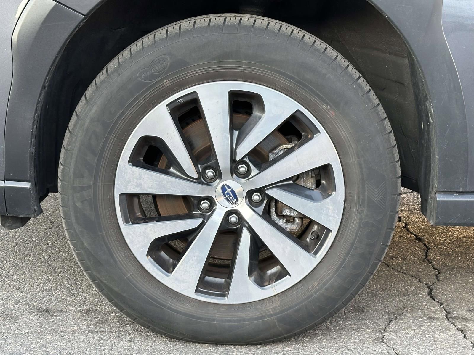 Used 2024 Subaru Outback Premium image 7