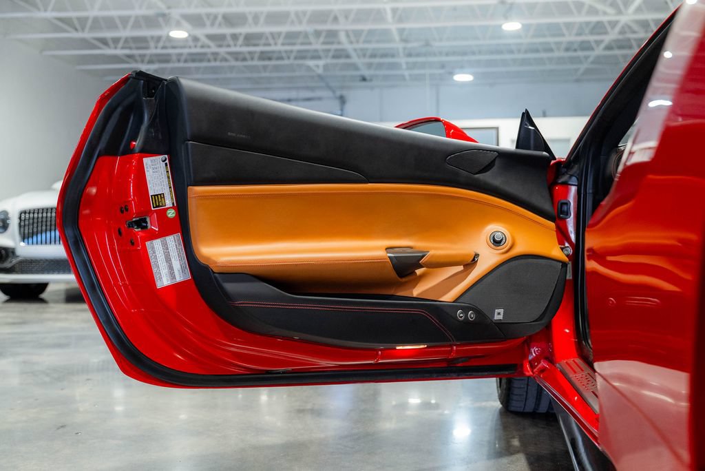 Used 2018 Ferrari 488 Spider RWD image 45
