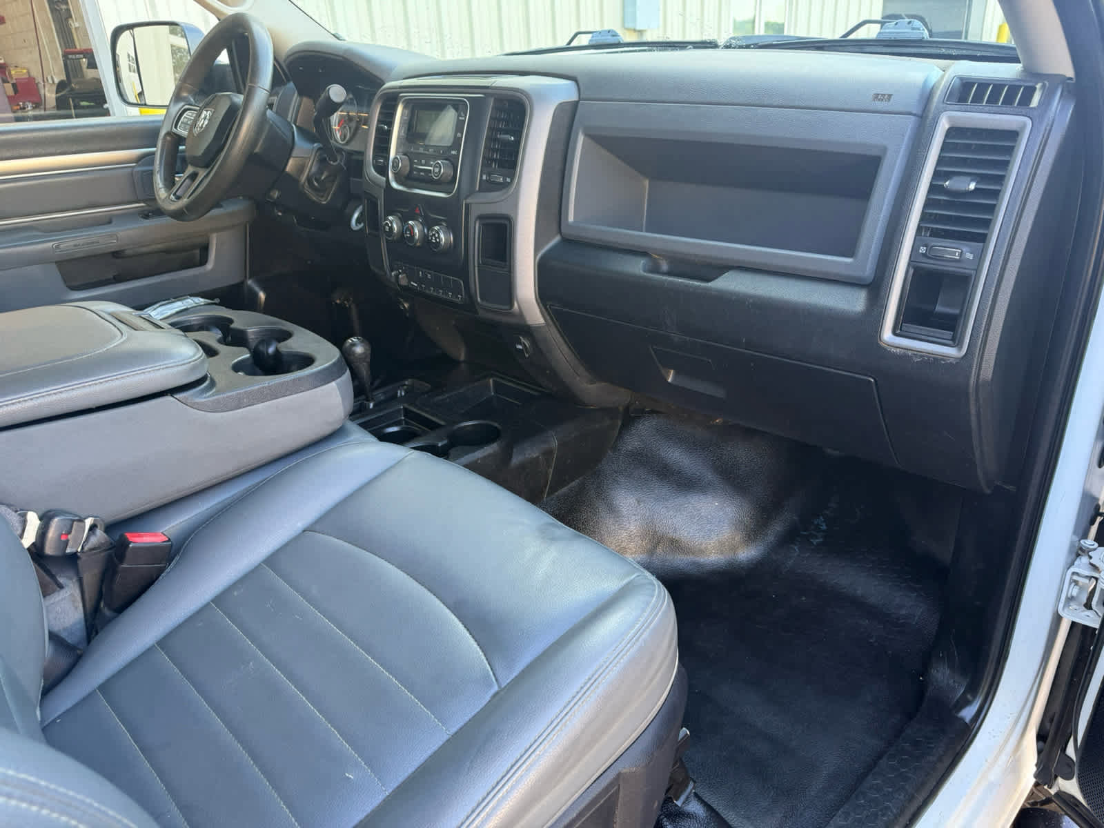 Used 2018 RAM 2500 Tradesman w/ Power & Remote Entry Group image 7