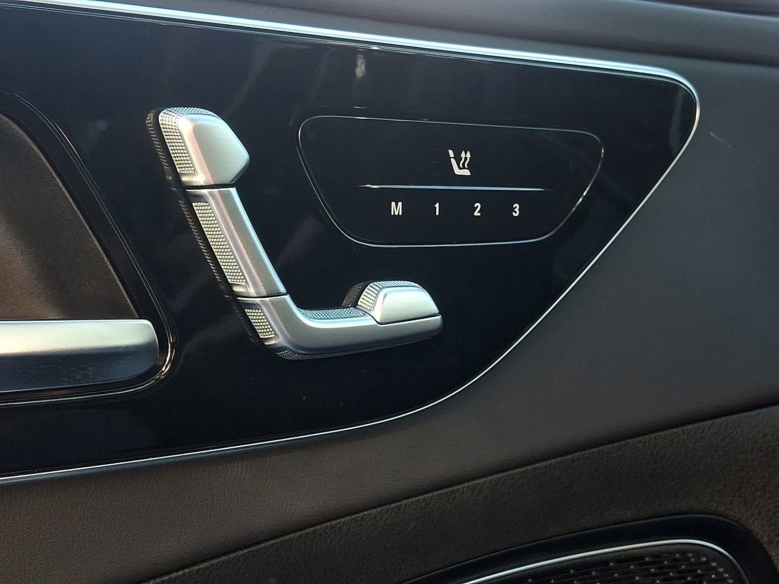 Certified 2025 Mercedes-Benz C 43 AMG 4MATIC Sedan image 24