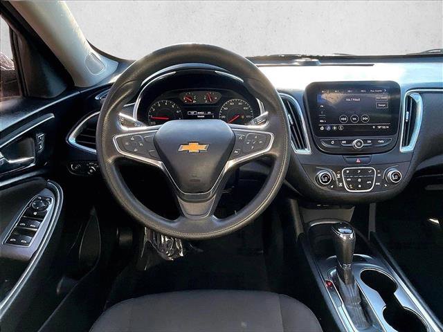 Used 2019 Chevrolet Malibu LT image 7