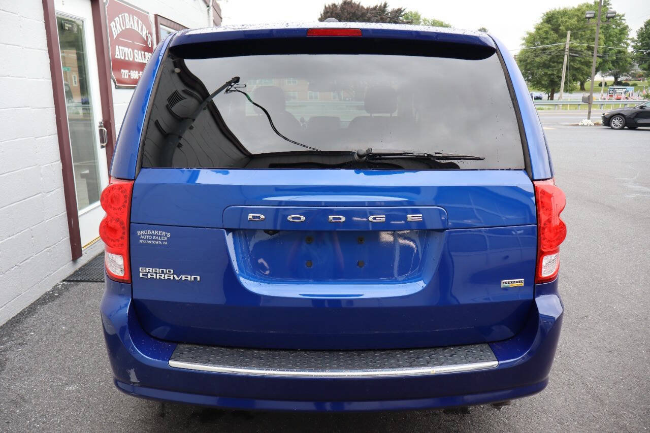 Used 2019 Dodge Grand Caravan SE w/ UConnect Hands-Free Group FWD image 3