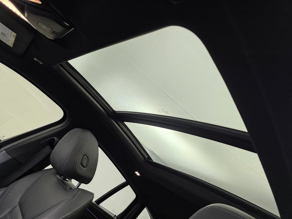 Used 2021 BMW X4 M40i w/ Premium Package AWD/4WD image 12