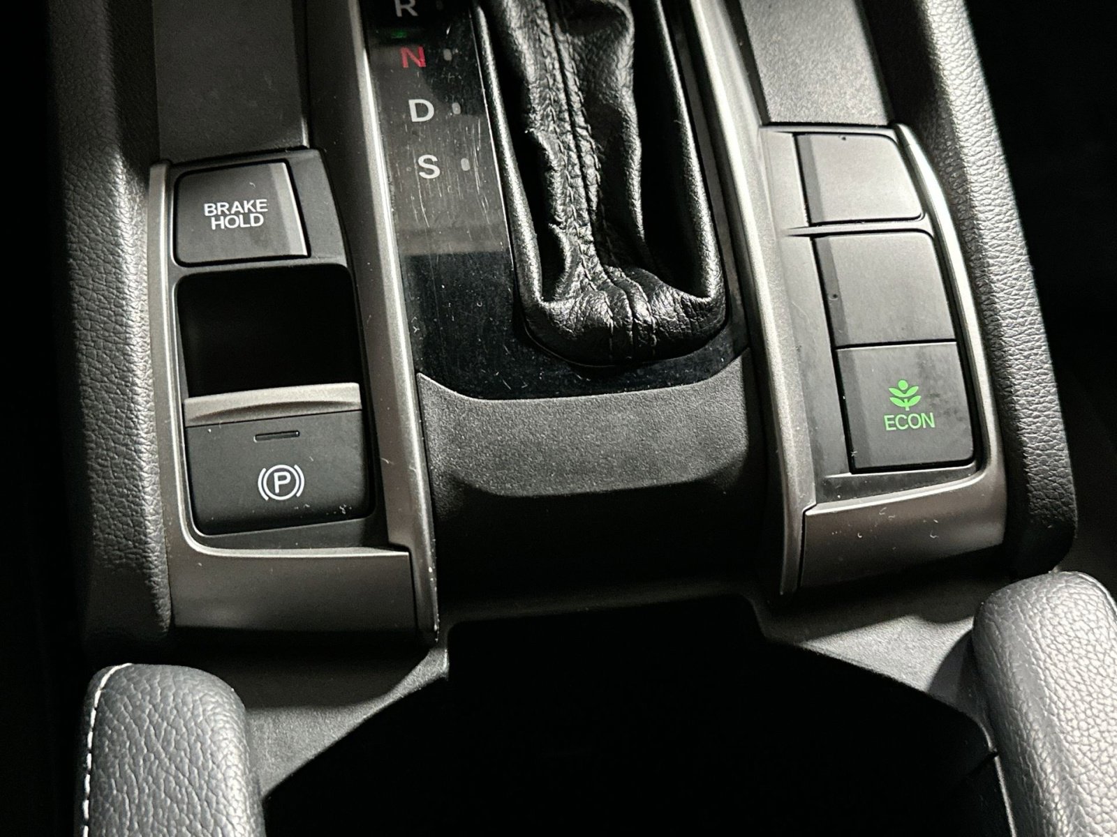 Used 2020 Honda Civic Sport image 25