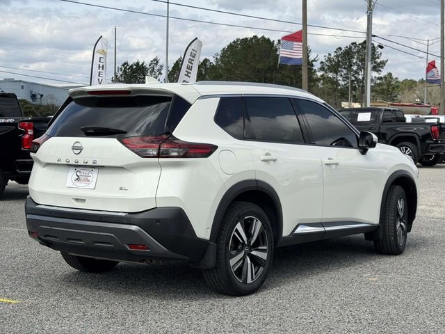 Used 2023 Nissan Rogue SL w/ SL Premium Package image 9