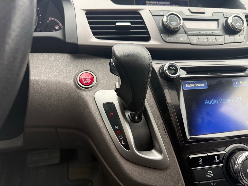 Used 2016 Honda Odyssey Touring image 16