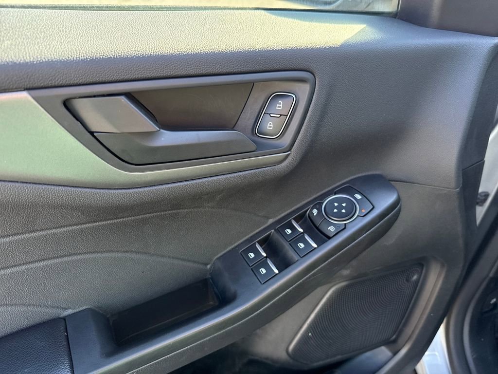 Used 2023 Ford Escape Active image 18
