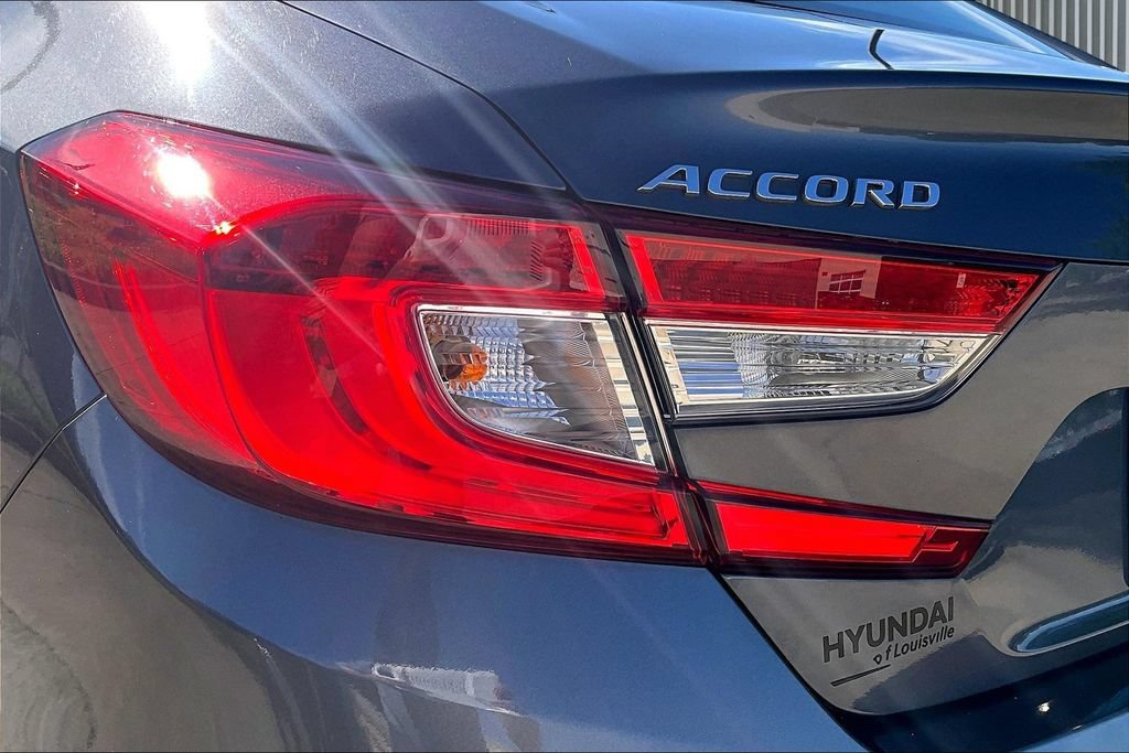 Used 2018 Honda Accord LX image 30