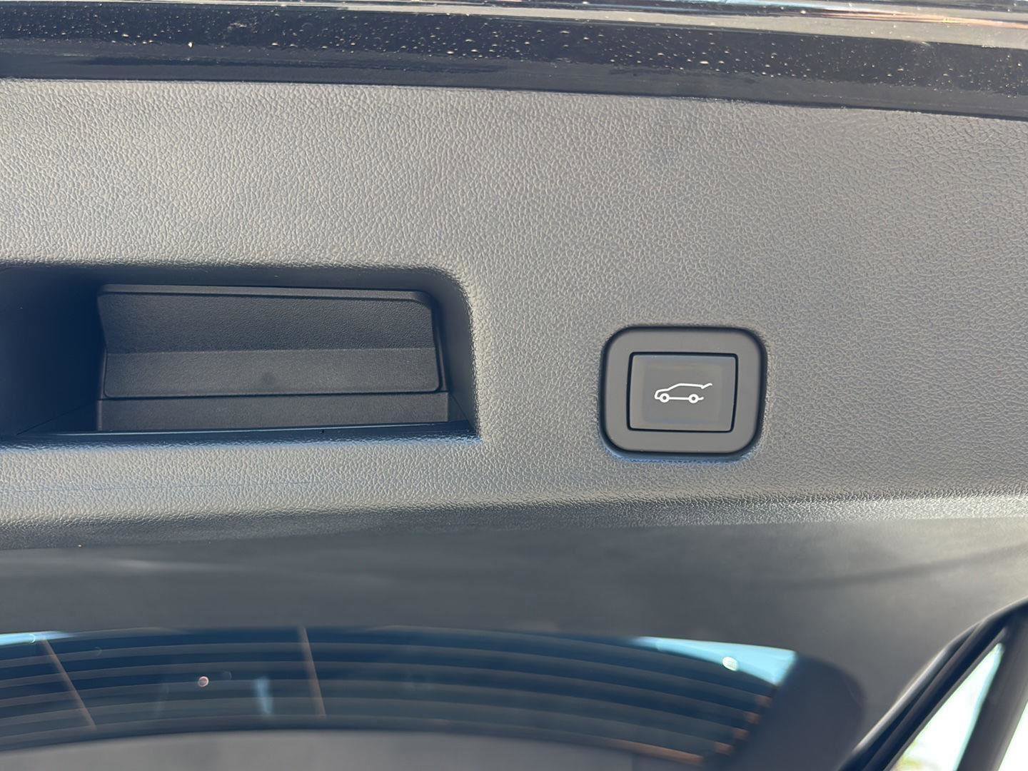 New 2025 GMC Acadia Denali w/ Super Cruise Package image 20