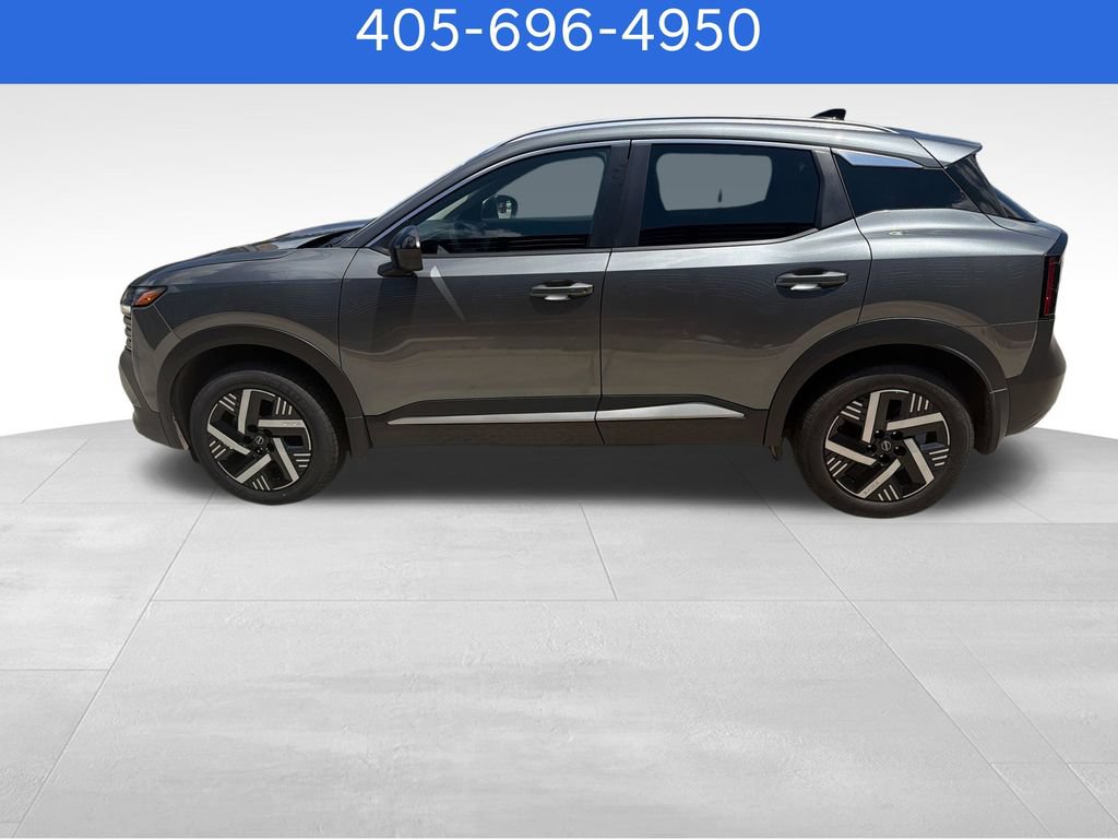 Used 2026 Nissan Kicks SV FWD image 2
