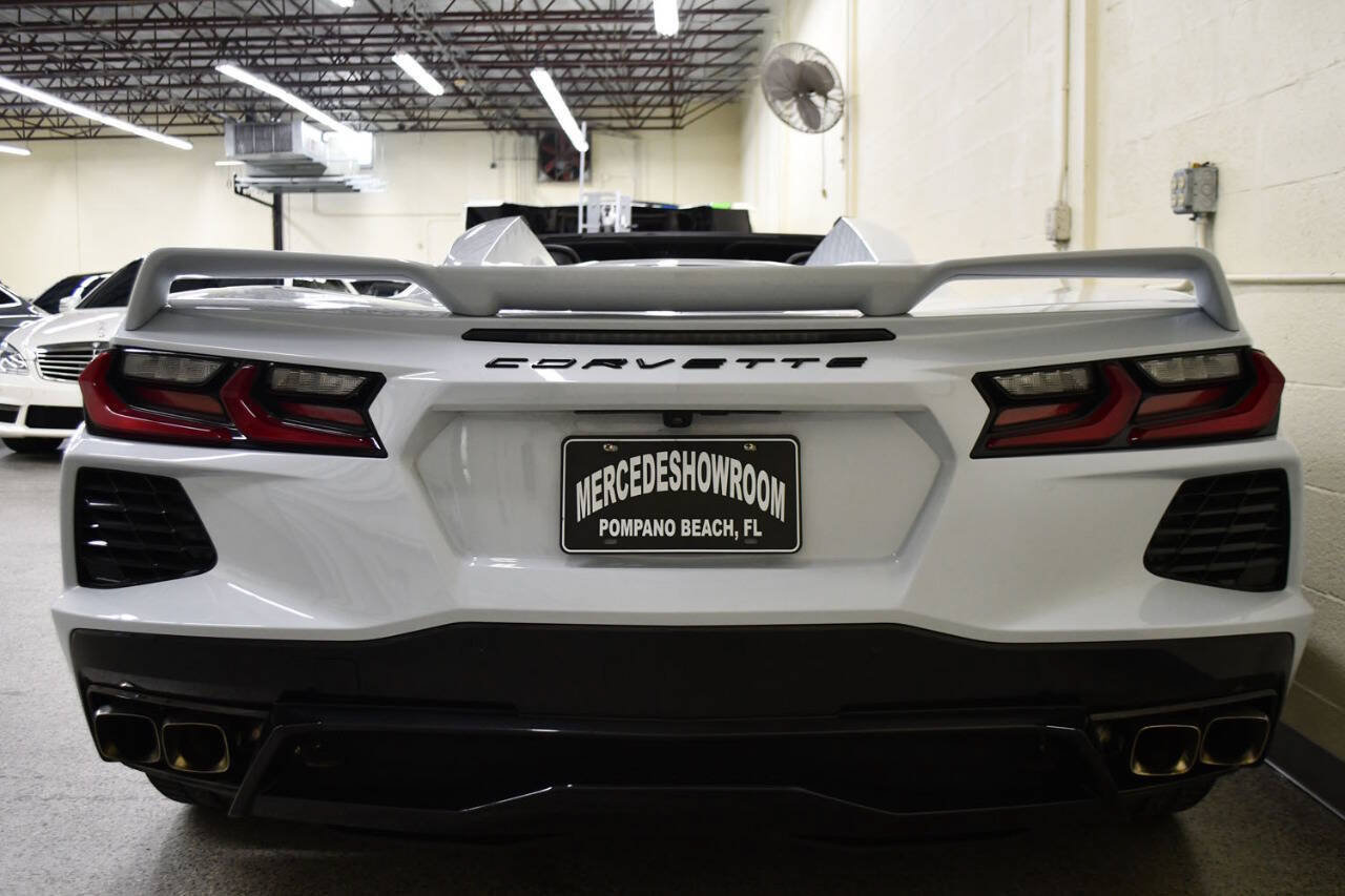 Used 2024 Chevrolet Corvette Stingray Convertible w/ Z51 Performance Package RWD image 6