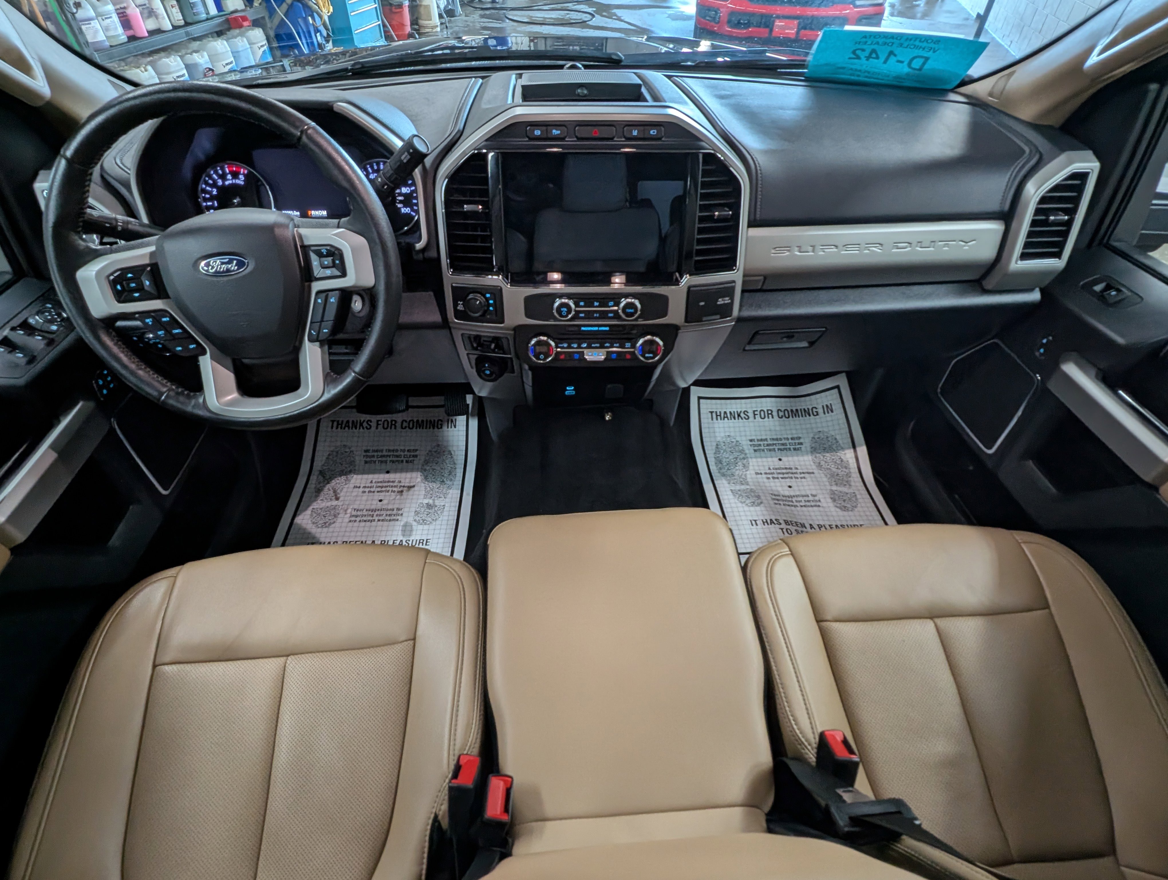 Used 2022 Ford F350 Lariat w/ Chrome Package image 11