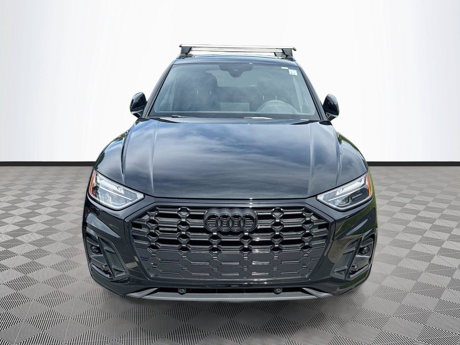 Certified 2024 Audi Q5 2.0T Premium w/ Summer of Audi Package AWD/4WD image 2