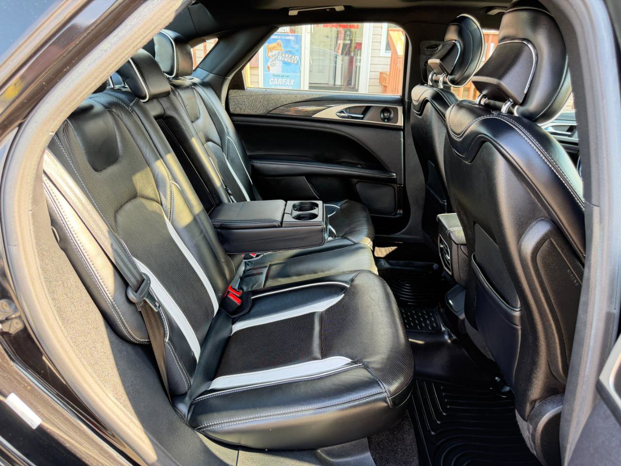 Used 2017 Lincoln MKZ Reserve w/ Drivers Package AWD/4WD image 33