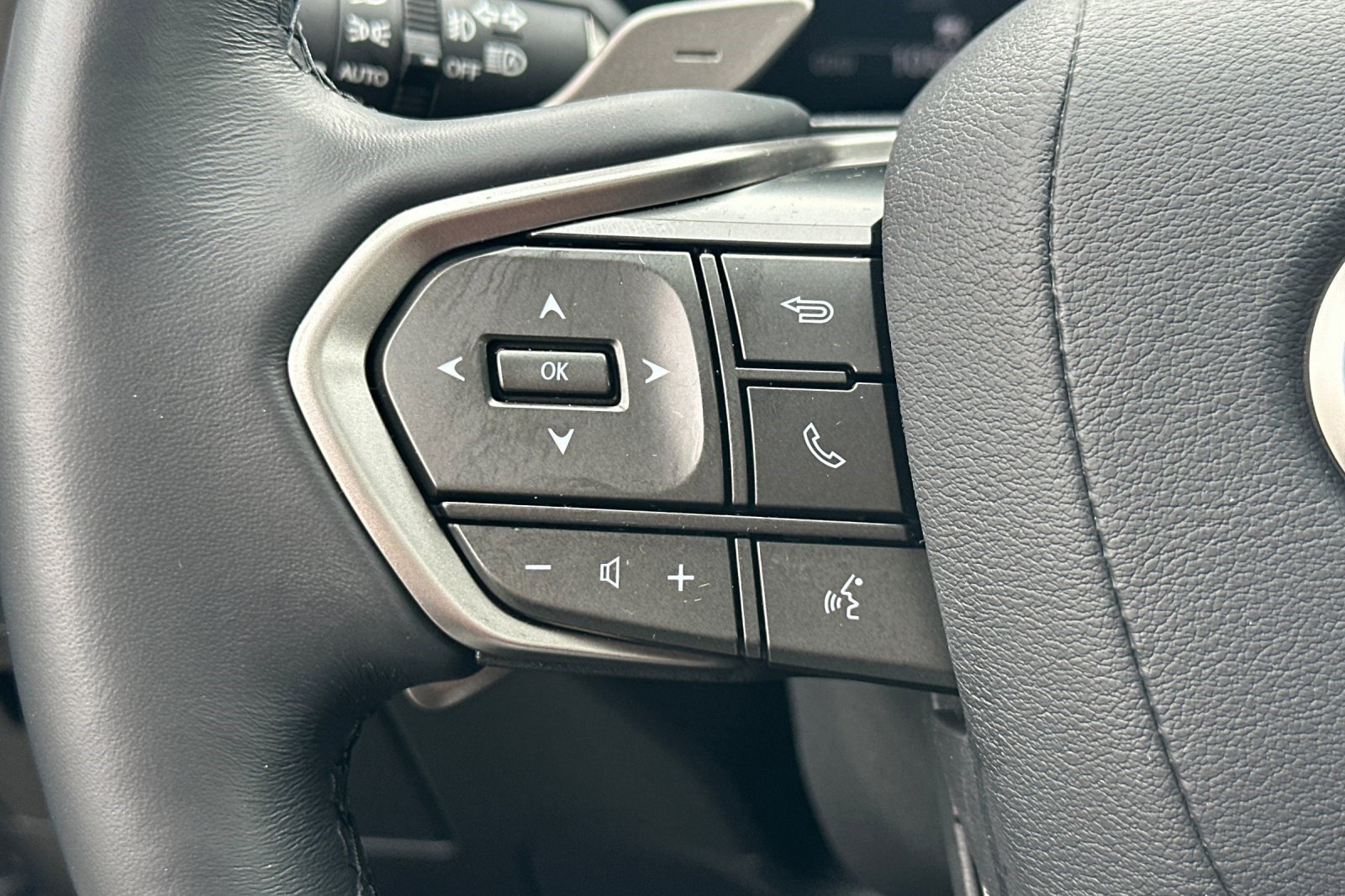 Certified 2025 Lexus NX 350h AWD w/ Cold Area Package image 30