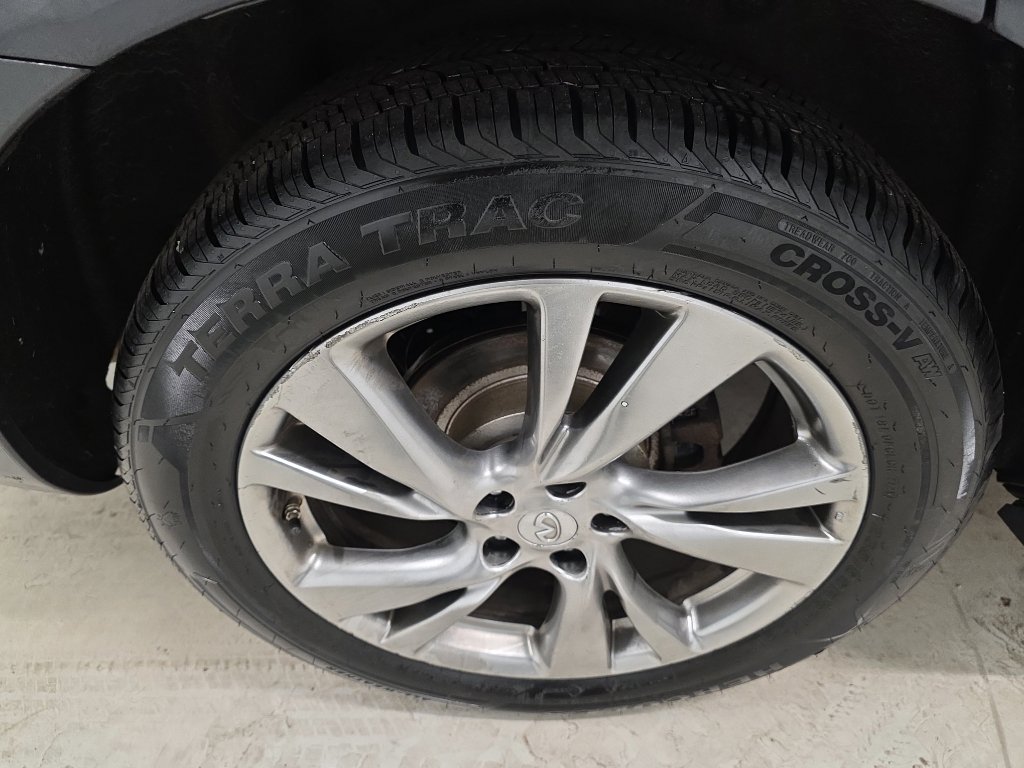 Used 2014 INFINITI QX60 AWD Hybrid w/ HEV Deluxe Touring Package image 15